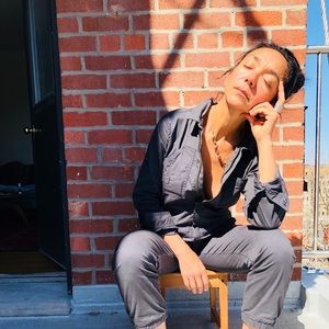 Meet PosherVivian we ship 1st thing in the morning